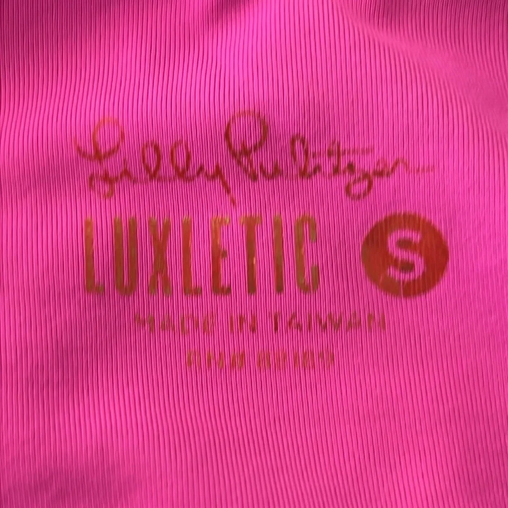 Lilly Pulitzer Luxletic Weekender High Rise
Leggings Onyx Size Small - Picture 3 of 12